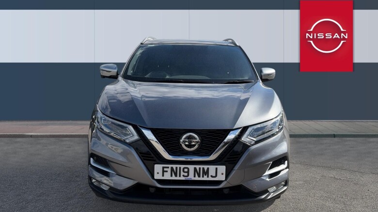 Nissan Qashqai 1.3 DiG-T 160 Tekna+ 5dr Petrol Hatchback